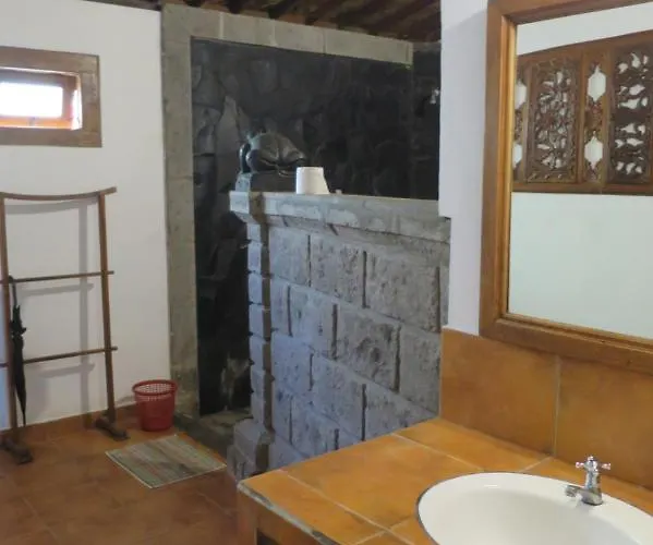 Hotel Kebun Villa, Belimbing, Bali Selemadeg